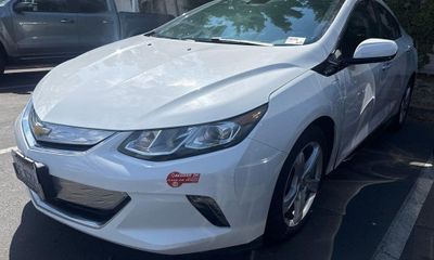 2018 Chevrolet Volt LT