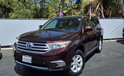 2012 Toyota Highlander Base