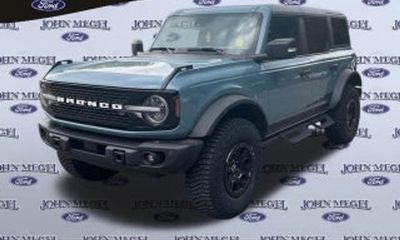 2023 Ford Bronco Base Big Bend