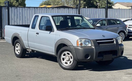 2003 Nissan Frontier XE