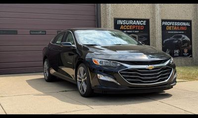2024 Chevrolet Malibu Premier 2LT