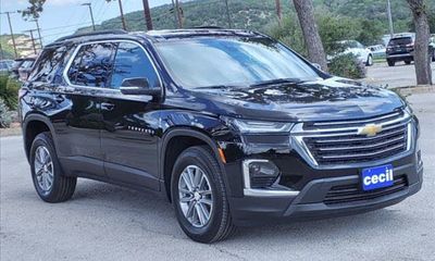 2022 Chevrolet Traverse LT