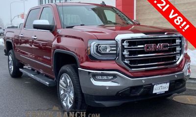 2018 GMC Sierra SLT