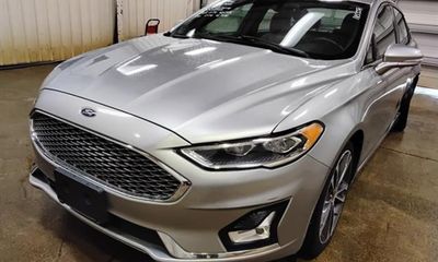2020 Ford Fusion Titanium