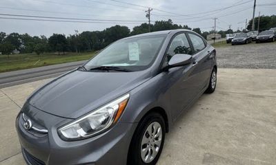 2017 Hyundai Accent SE Base