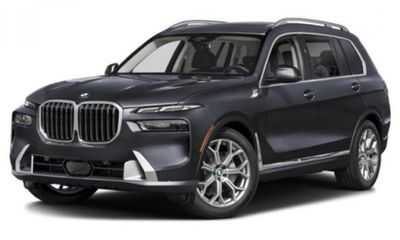 2025 BMW X7 M60i