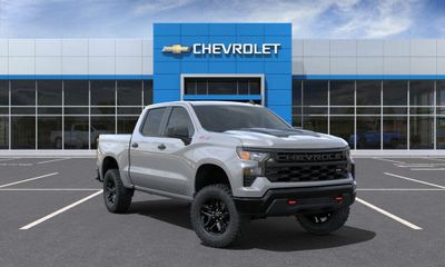 2025 Chevrolet Silverado Trail Boss Custom