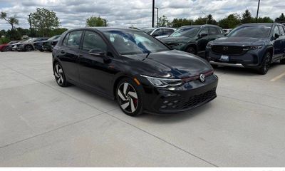 2022 Volkswagen Golf GTI S