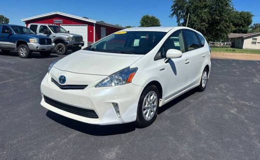 2012 Toyota Prius V Three