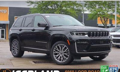 2026 Jeep Grand Cherokee Summit