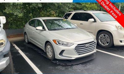 2017 Hyundai Elantra SE Base