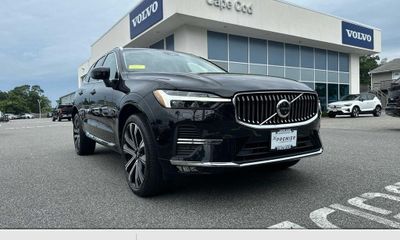 2023 Volvo XC60 Ultimate Bright