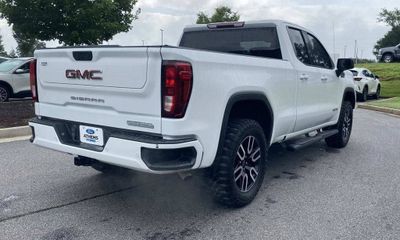 2022 GMC Sierra Limited Elevation