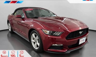 2015 Ford Mustang V6 Convertible