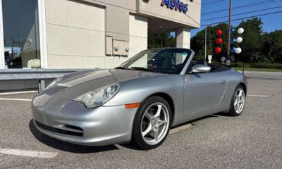 2004 Porsche 911