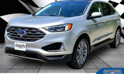 2019 Ford Edge Titanium
