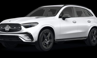 2024 Mercedes-Benz GLC-Class GLC300