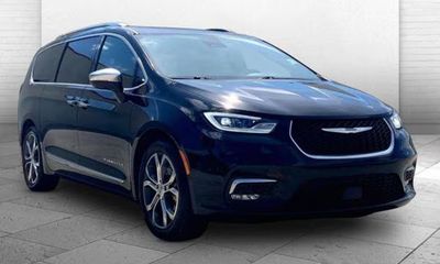 2024 Chrysler Pacifica Pinnacle