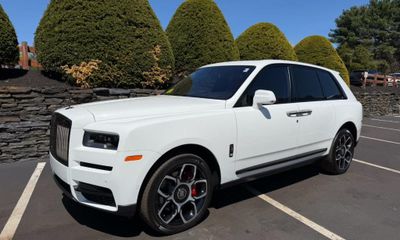 2024 Rolls-Royce Cullinan RR