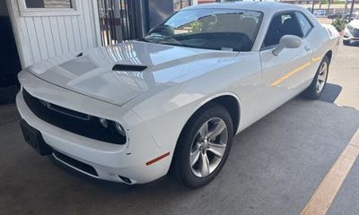2022 Dodge Challenger SXT