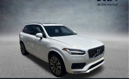 2021 Volvo XC90 Momentum