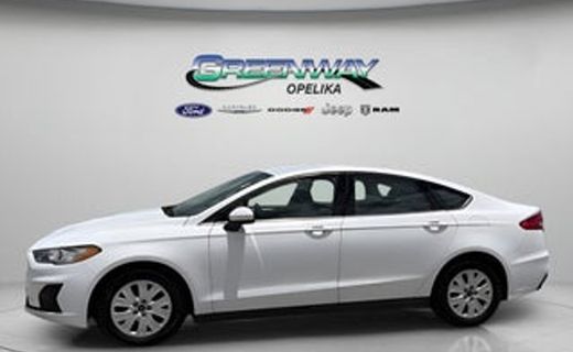 2020 Ford Fusion SE