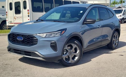 2025 Ford Escape ST Line