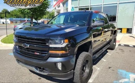 2017 Chevrolet Silverado LT
