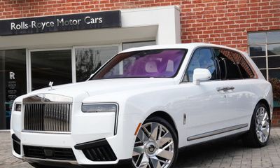 2027 Rolls-Royce Cullinan RR