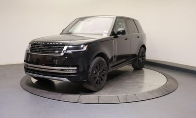 2023 Land Rover Range SE
