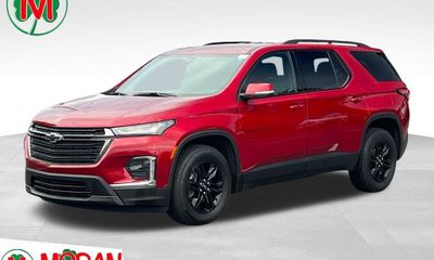 2023 Chevrolet Traverse LT