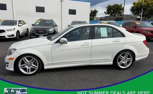 2012 Mercedes-Benz C-Class C300