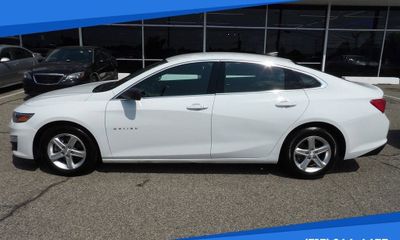 2023 Chevrolet Malibu LS