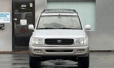 1999 Toyota Land Cruiser VX
