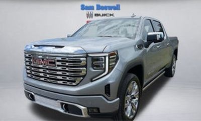 2026 GMC Sierra SLT