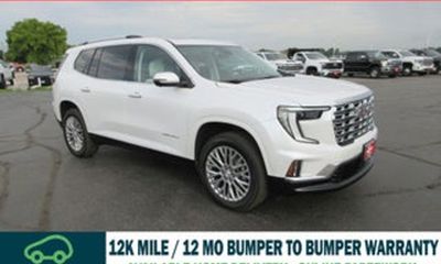 2025 GMC Acadia Denali