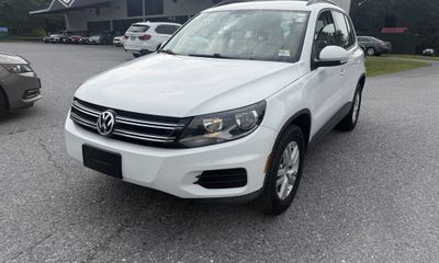 2016 Volkswagen Tiguan 4Motion S R