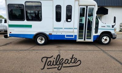 2008 Ford E-450