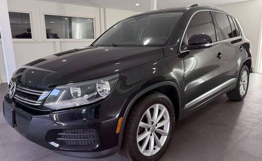 2017 Volkswagen Tiguan 4MOTION Wolfsburg