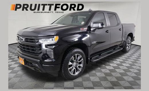 2022 Chevrolet Silverado RST