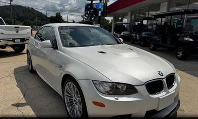 2011 BMW M3 Base