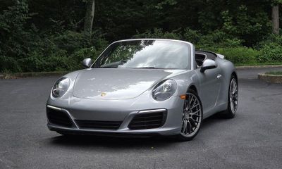 2018 Porsche 911 Carrera 4