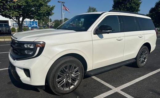 2026 Ford Expedition Platinum