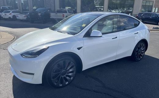 2023 Tesla Model Y Performance