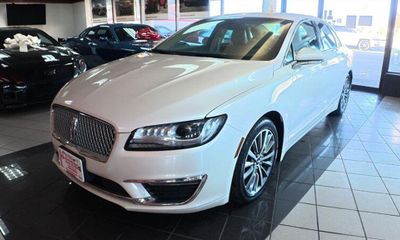 2020 Lincoln MKZ Standard