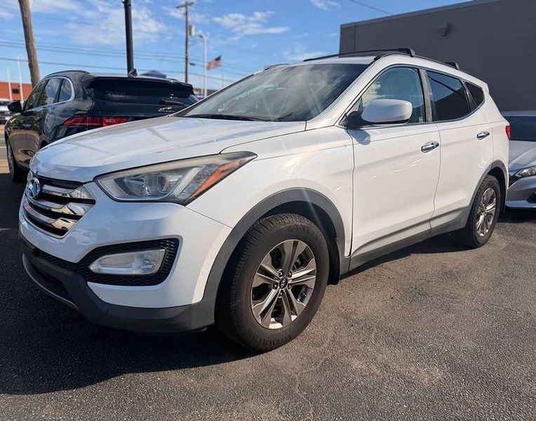 2016 Hyundai Santa FE Sport — a typically priced live listing