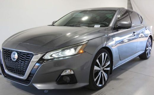 2019 Nissan Altima Platinum