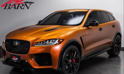 2020 Jaguar F-Pace SVR