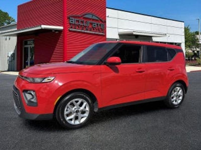 2022 Kia SOUL — a typically priced live listing