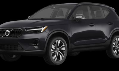 2026 Volvo XC40 Plus Dark